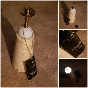 Tahari Portable LED Lamp